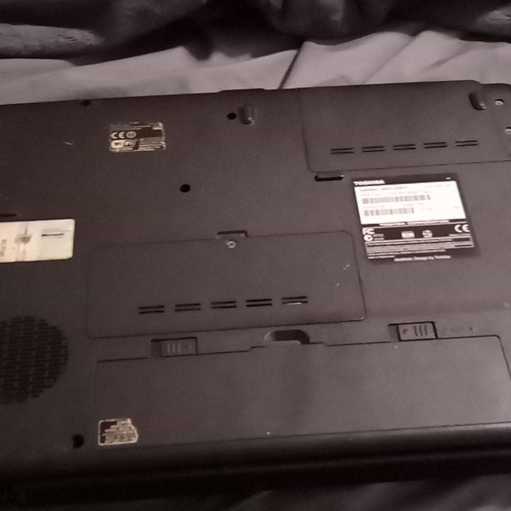 Toshiba - Picture 8 of 8